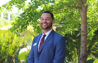 Headshot of Nathan Faust